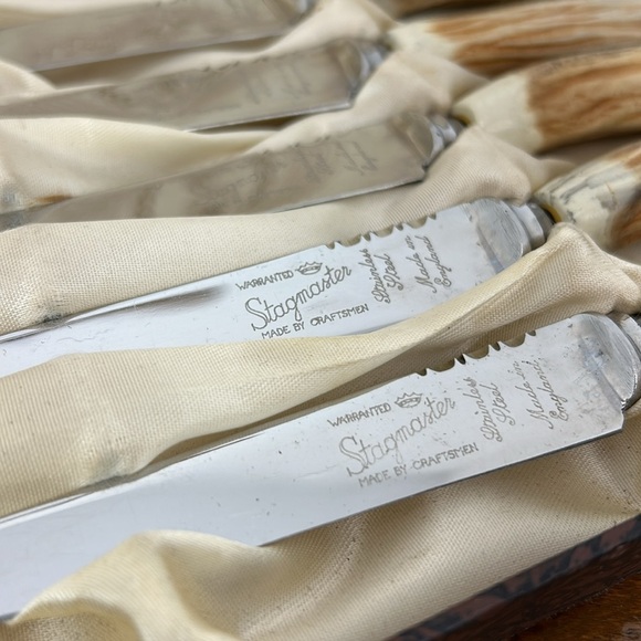 Vintage Stagmaster Steak Knives Stainless Steel Made in England Antler Host Meal - Picture 2 of 8